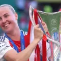 Beth Mead Says Emotional Farewell as Arsenal Icon Confirms Departure at Season’s End