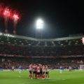 Sunderland win at Everton keeps Europe chase alive